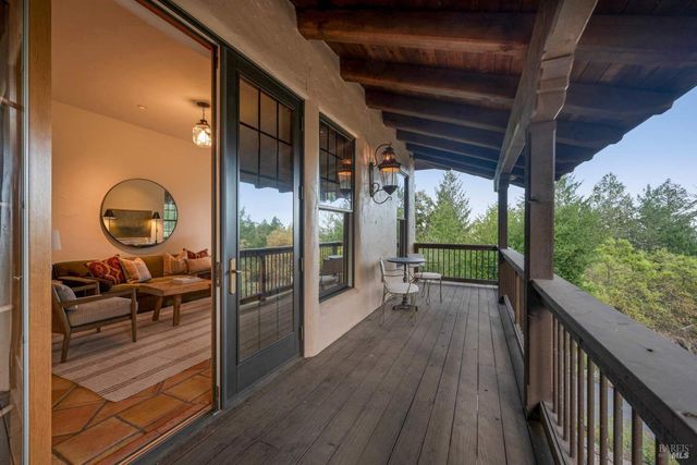 77 Oso Trl, Glen Ellen, CA 95442