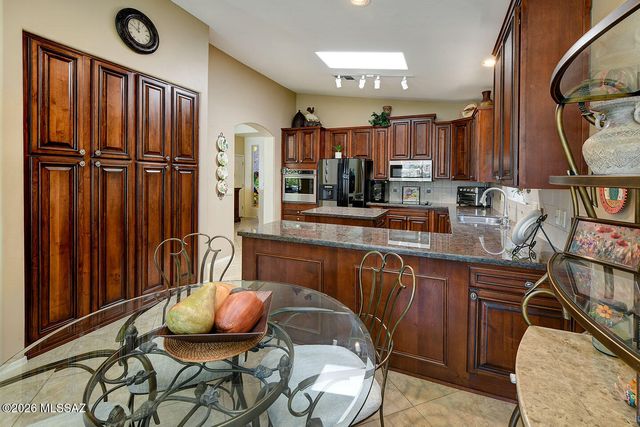 5262 Spring View Drive, Tucson, AZ 85749