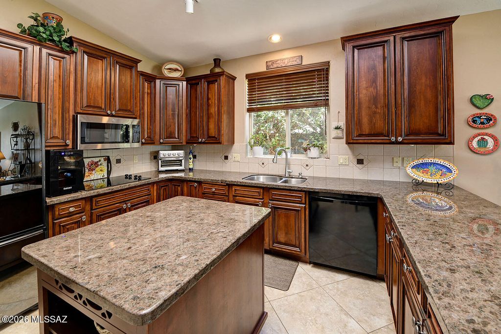 5262 Spring View Drive, Tucson, AZ 85749