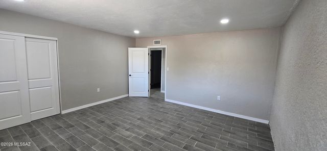 4190 E Dawson Road, Sahuarita, AZ 85629