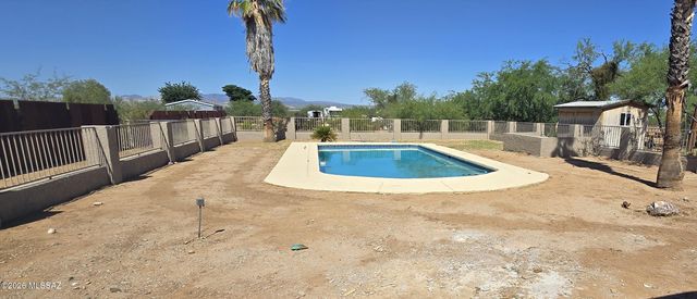 4190 E Dawson Road, Sahuarita, AZ 85629