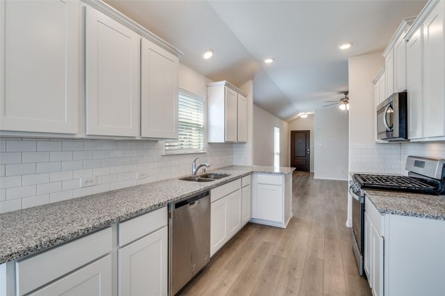 1621 Ferguson Lane, Mckinney, TX 75071