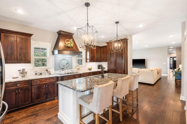 403 S 3rd Street, Ozark, MO 65721