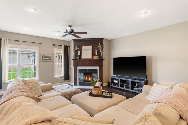 403 S 3rd Street, Ozark, MO 65721