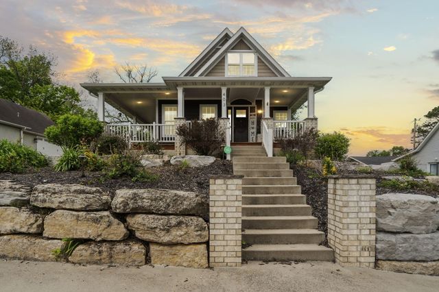 403 S 3rd Street, Ozark, MO 65721