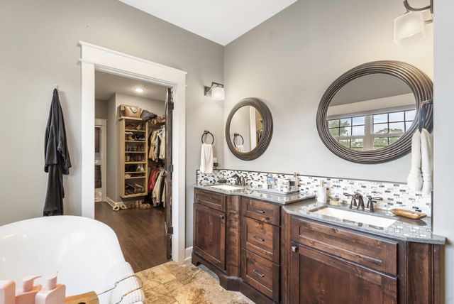 403 S 3rd Street, Ozark, MO 65721