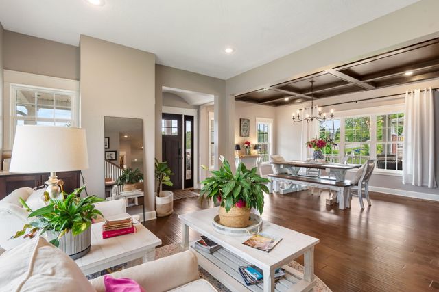 403 S 3rd Street, Ozark, MO 65721