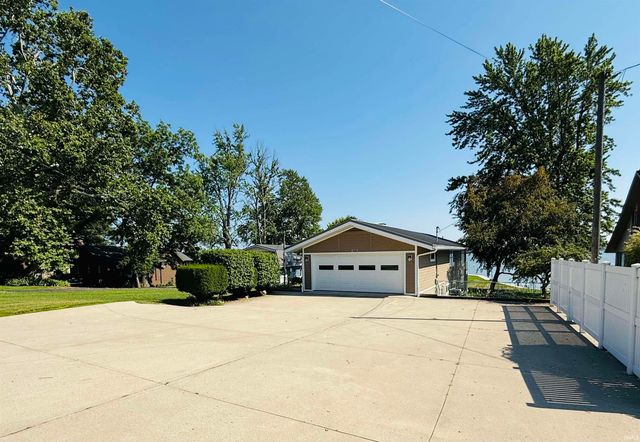 2711 Barrett Road, Rochester, IN 46975