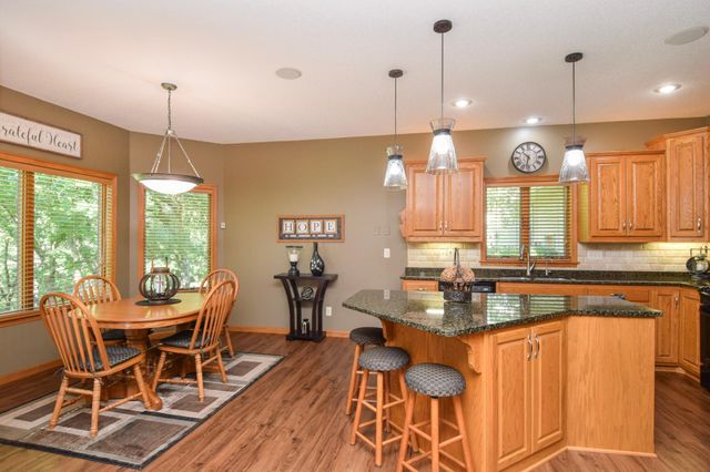 1150 Oakcrest Drive, Sauk Rapids, MN 56379