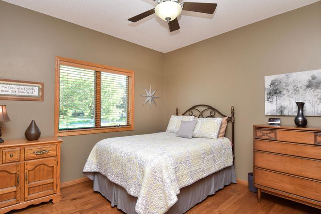 1150 Oakcrest Drive, Sauk Rapids, MN 56379