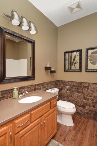 1150 Oakcrest Drive, Sauk Rapids, MN 56379