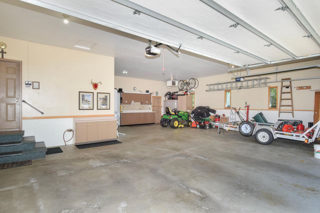 1150 Oakcrest Drive, Sauk Rapids, MN 56379