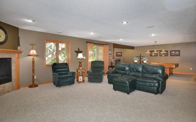 1150 Oakcrest Drive, Sauk Rapids, MN 56379