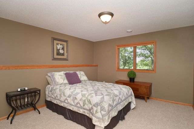 1150 Oakcrest Drive, Sauk Rapids, MN 56379