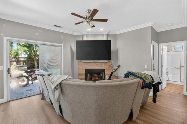 5281 Francesca St, Elk Grove, CA 95758