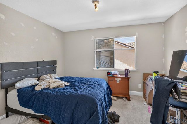 5281 Francesca St, Elk Grove, CA 95758