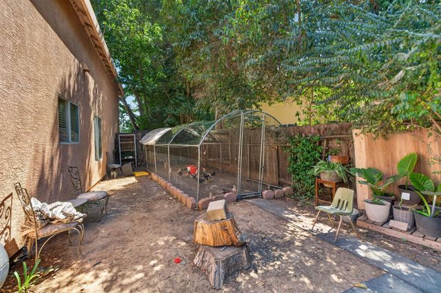 5281 Francesca St, Elk Grove, CA 95758