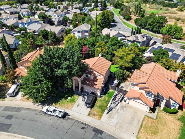 5281 Francesca St, Elk Grove, CA 95758