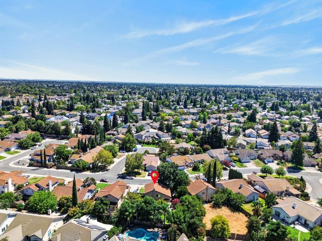 5281 Francesca St, Elk Grove, CA 95758