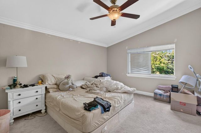 5281 Francesca St, Elk Grove, CA 95758