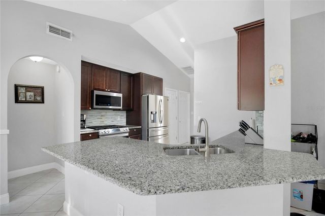 4743 LAKE SHARP DRIVE, Orlando, FL 32817
