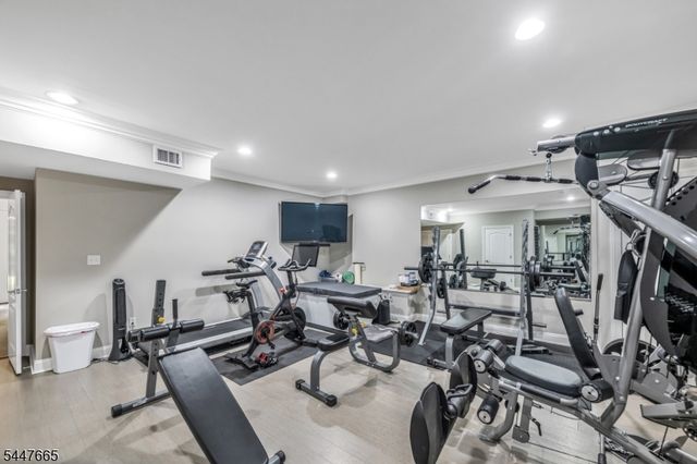 15 Halina Ln, Butler Boro, NJ 07405