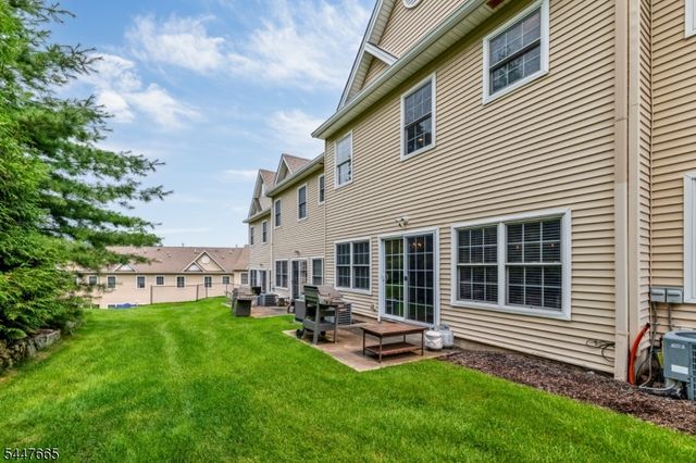 15 Halina Ln, Butler Boro, NJ 07405