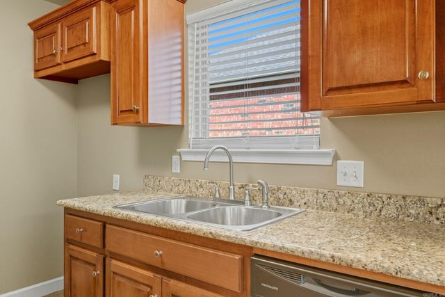 2207 Richland Park Dr, Bryant, AR 72022