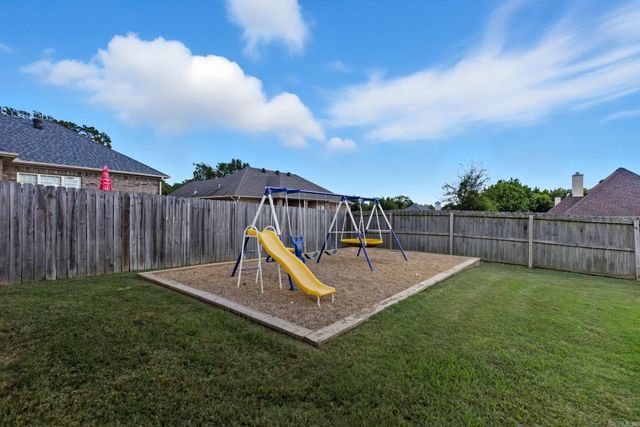 2207 Richland Park Dr, Bryant, AR 72022