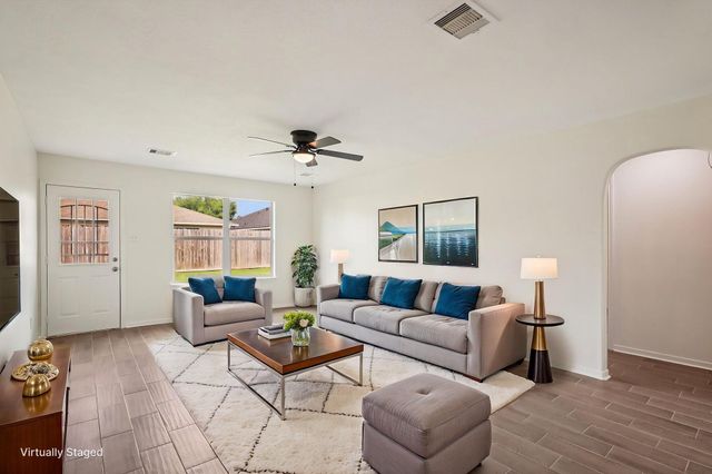 11926 Panay Drive, Houston, TX 77048