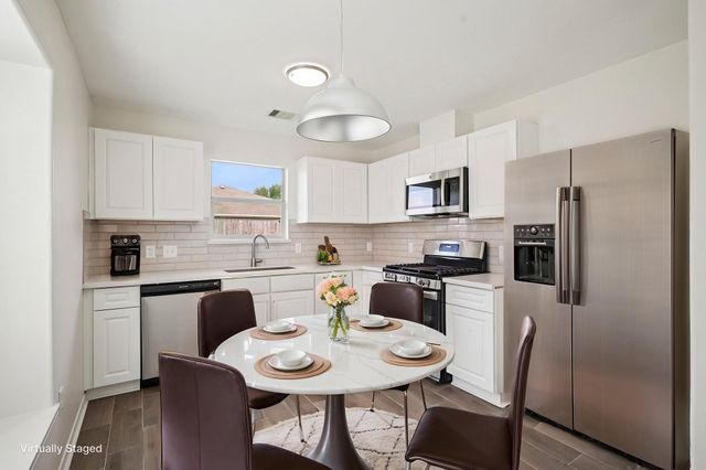 11926 Panay Drive, Houston, TX 77048