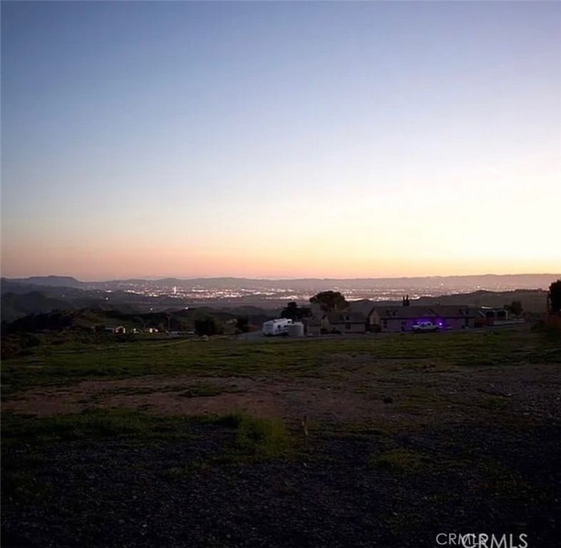 11000 Jackdaw Drive, Sylmar, CA 91342 — photo 4
