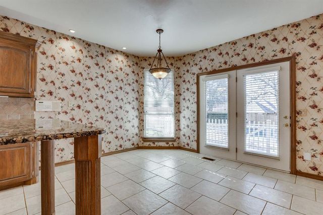 1017 Caines Hill Road, Edmond, OK 73034