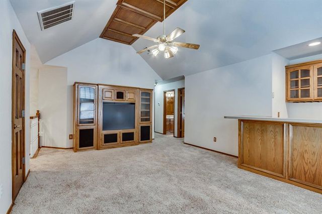 1017 Caines Hill Road, Edmond, OK 73034