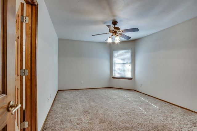 1017 Caines Hill Road, Edmond, OK 73034