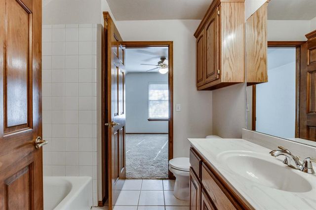 1017 Caines Hill Road, Edmond, OK 73034