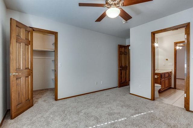 1017 Caines Hill Road, Edmond, OK 73034