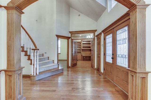 1017 Caines Hill Road, Edmond, OK 73034