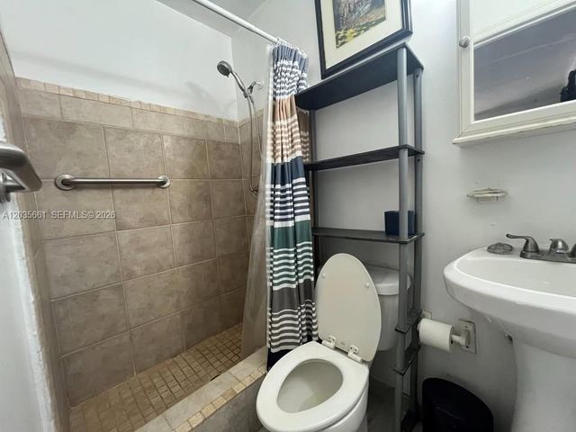 22XX SW 42nd Way C, Fort Lauderdale, FL 33317