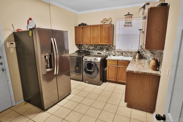 4114 LUCKENBACH, San Antonio, TX 78251