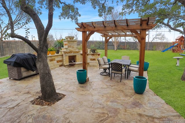 4114 LUCKENBACH, San Antonio, TX 78251