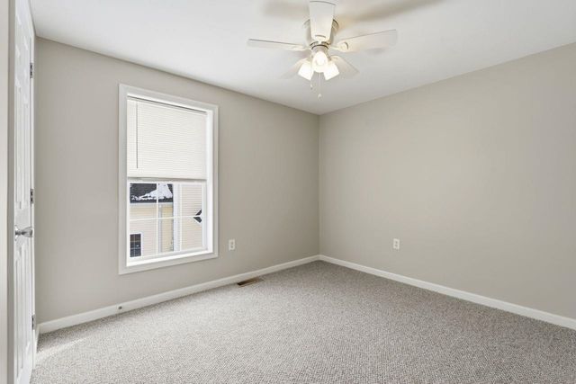 77 Barbara Lane, Hudson, NH 03051