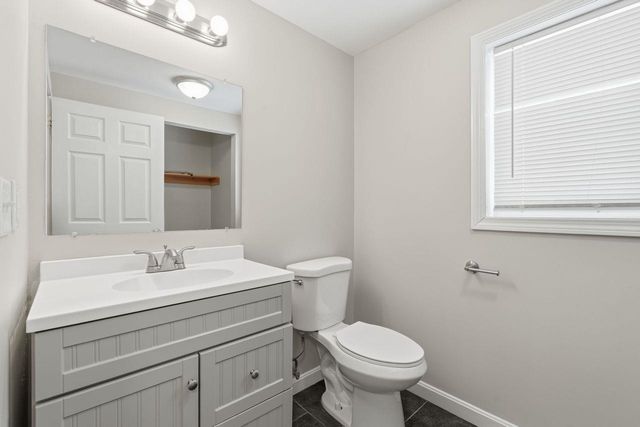 77 Barbara Lane, Hudson, NH 03051