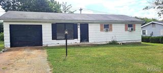 46 Emerald Court, Farmington, MO 63640