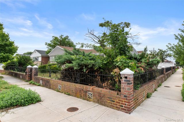 23304 121st Avenue, Cambria Heights, NY 11411