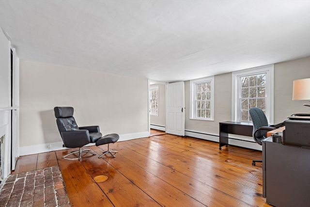 280 W Acton Road, Stow, MA 01775