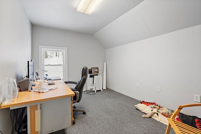 280 W Acton Road, Stow, MA 01775