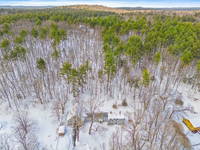 280 W Acton Road, Stow, MA 01775