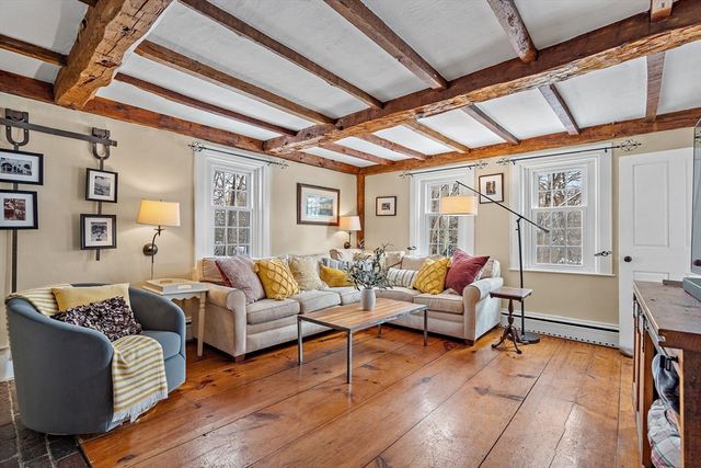 280 W Acton Road, Stow, MA 01775