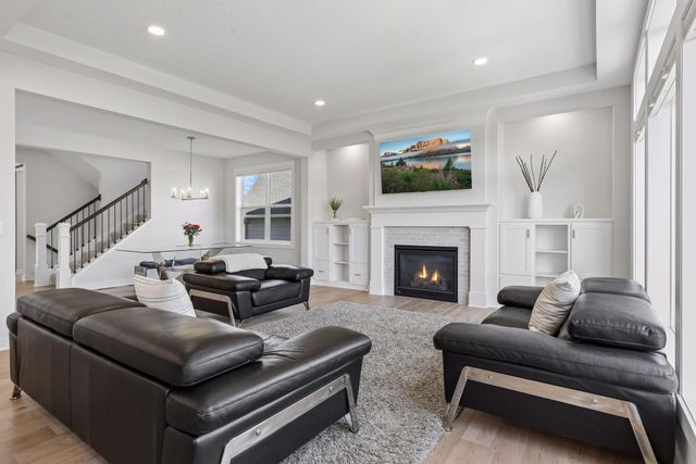 16502 63rd Place N, Maple Grove, MN 55311